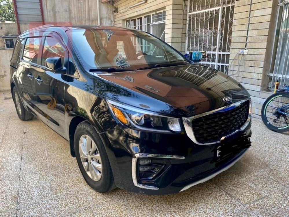 كيا سيدونا
